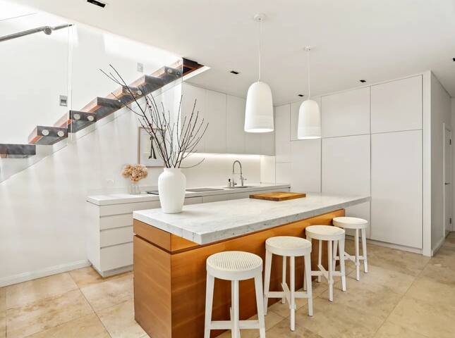 Bondi Beach Private Oasis For Families gallery image 3