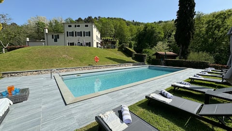 Luxury Villa Baloccaia, Heated Pool, Lucca Italy