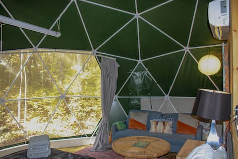 Top performing Airbnb: Geodesic Dome in 22 Acre Forest Outdoor Shower+Tub in Sautee Nacoochee