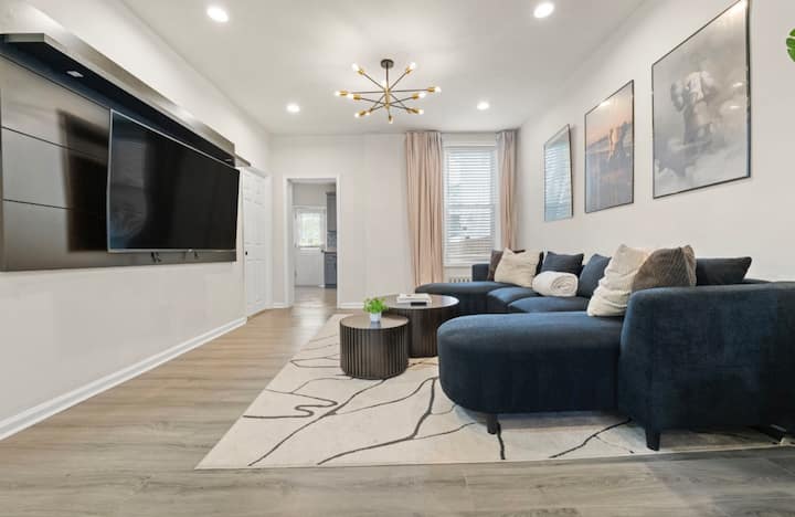 Paloma - Lux Industrial Townhome - Newark, NJ