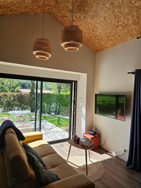Annonce Airbnb populaire: Independent house 2/4 people à Vendée