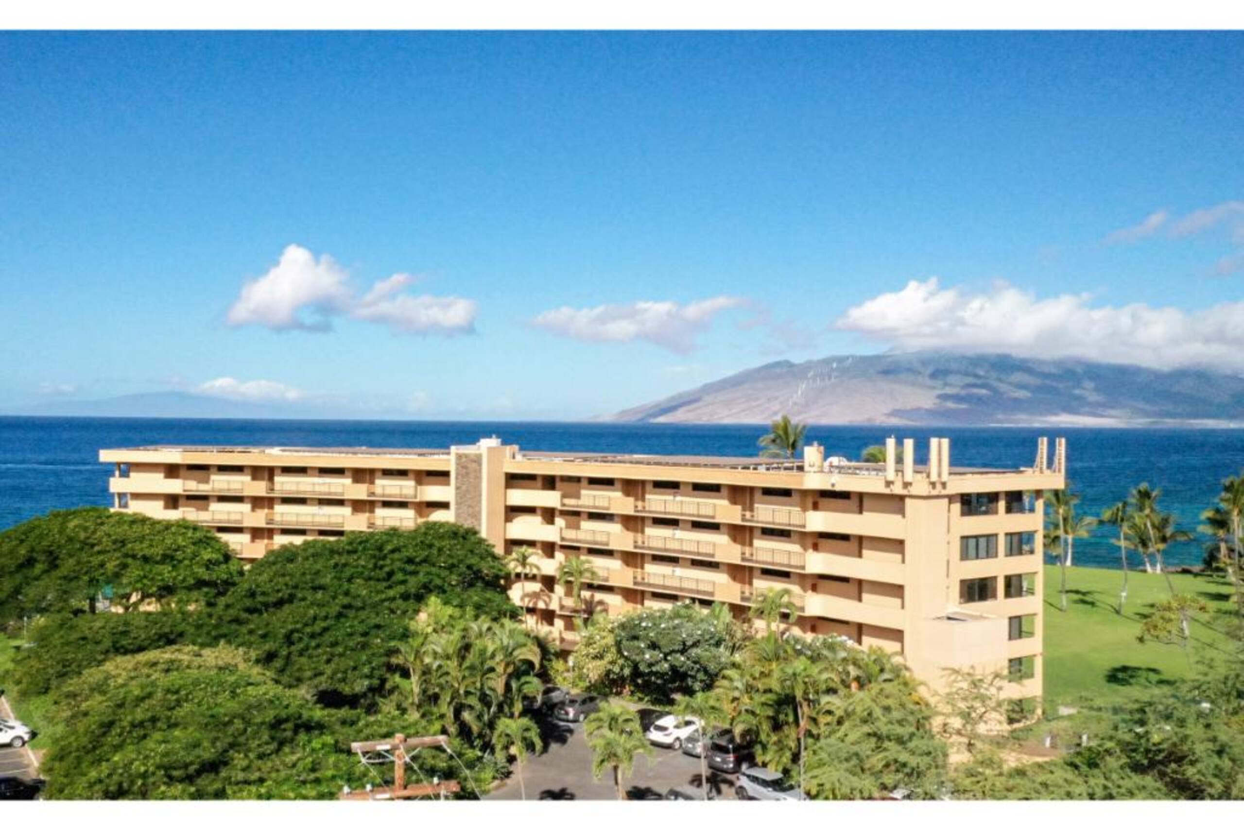 Condo in Kihei · ★4.67 · 1 bedroom · 2 beds · 1.5 baths - Image 20