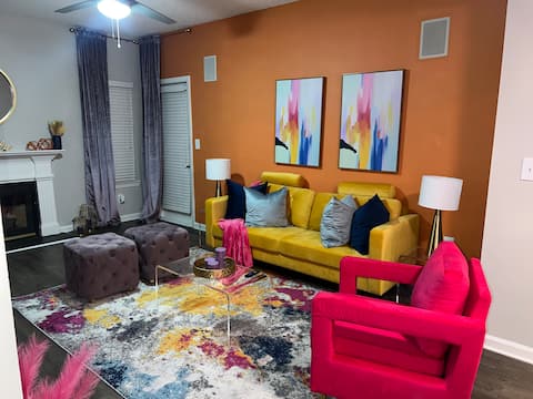 Popular Airbnb listing: The Pretty Escape in Lindbergh/Morosgo