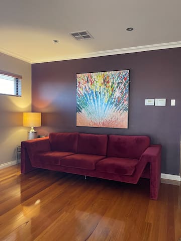 Dianella Staycation close to CBD gallery image 2