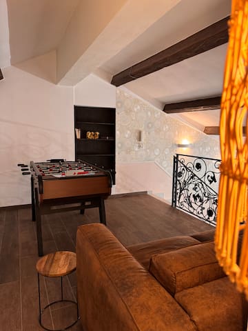 MarbleApartment gallery image 4