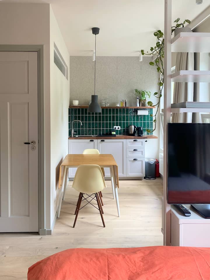 Private Guest Suite In Our Home With Bikes - Amsterdam