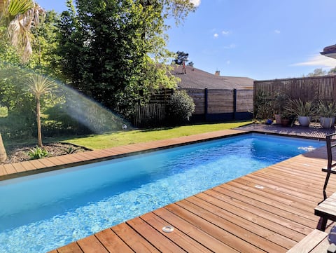 Villa between Arcachon Bay and forest