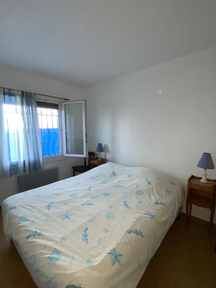 საძინებელი 1