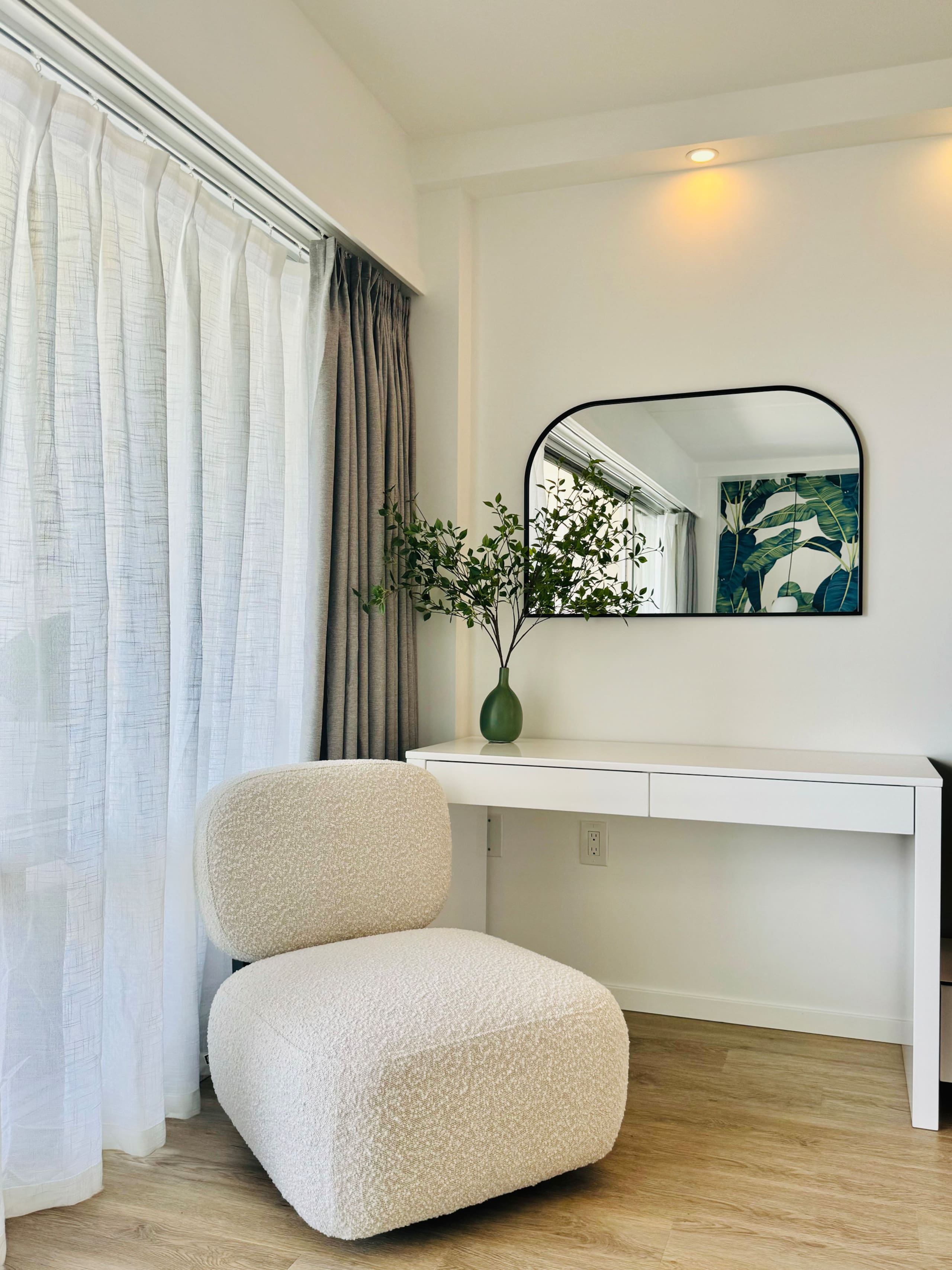 Condo in Honolulu · ★4.9 · 1 bedroom · 2 beds · 1 shared bath - Image 12