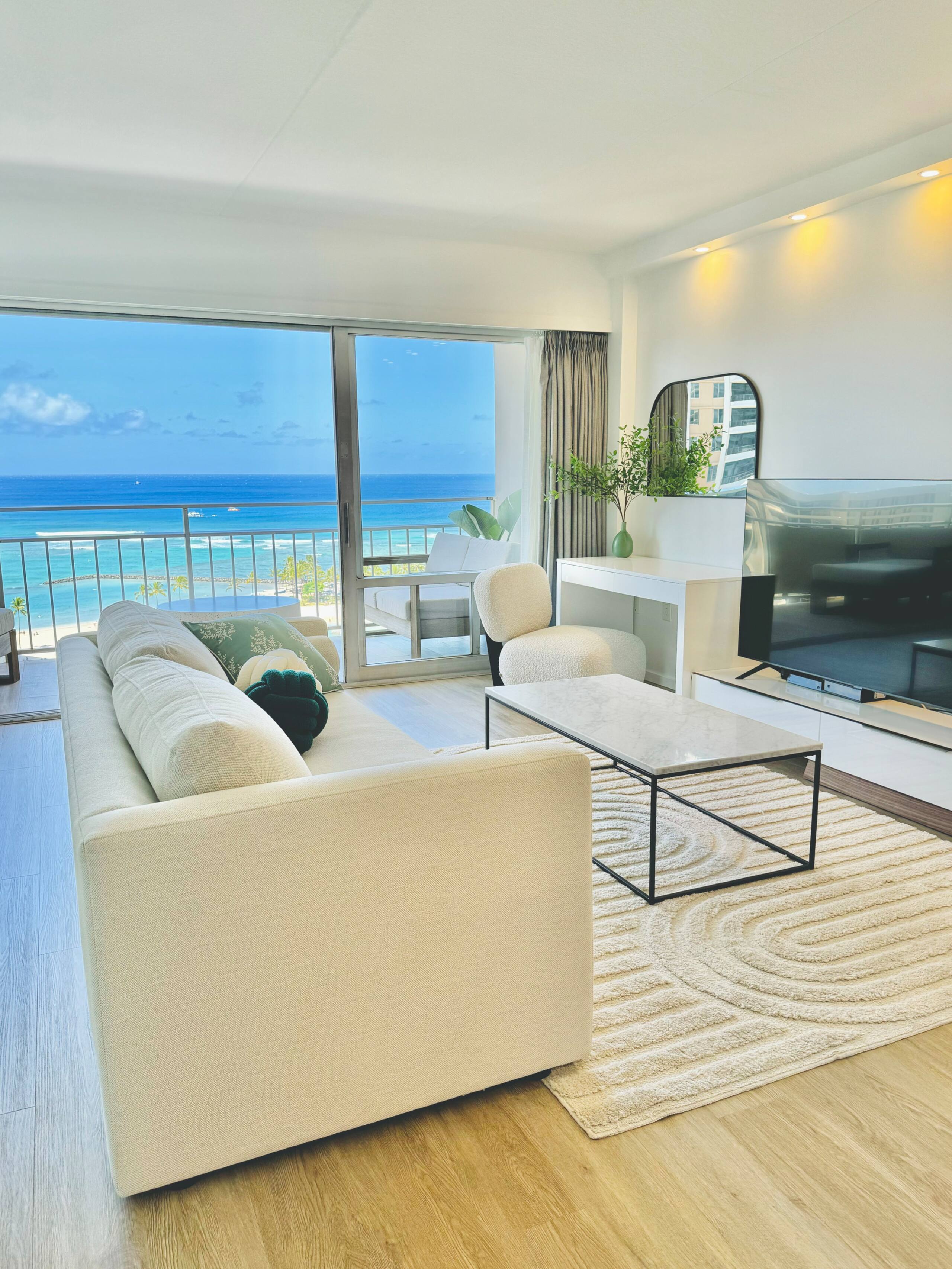 Condo in Honolulu · ★4.9 · 1 bedroom · 2 beds · 1 shared bath - Image 3