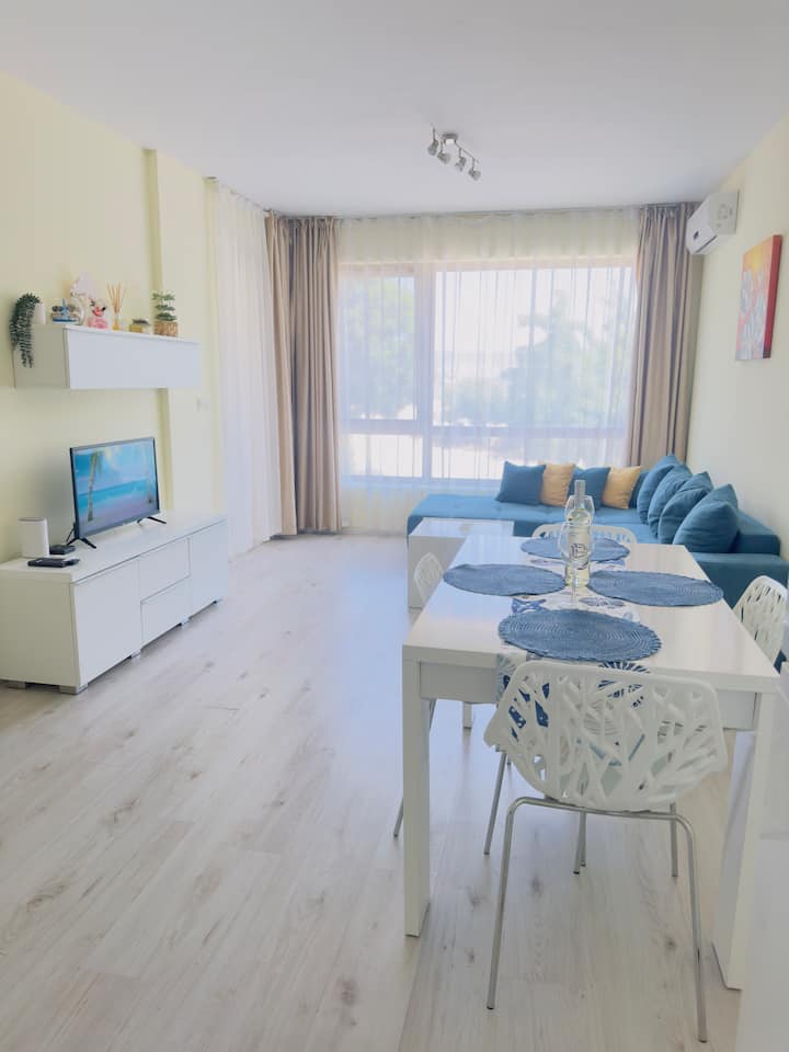 First Line Beach Seaside View Apartment In Varna - Varna