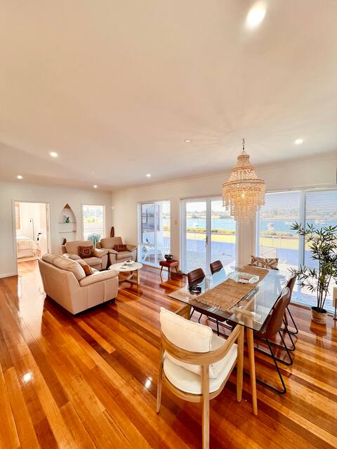 Waterfront/ Location / Lifestyle/Fire Pot