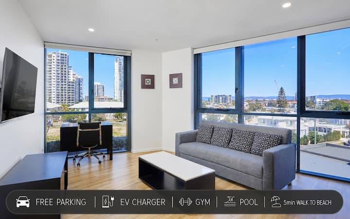 Comfy 1 Bedroom Apartment In Central Surfers - Gold Coast