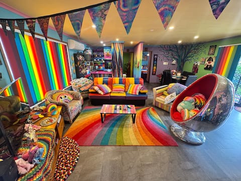 Top Airbnb: Rainbow Retreat Phillip Island in Cowes