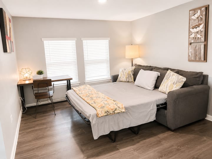 Entire Home Near At&t Stadium 18 Min To Dfw Pool - Dallas, TX