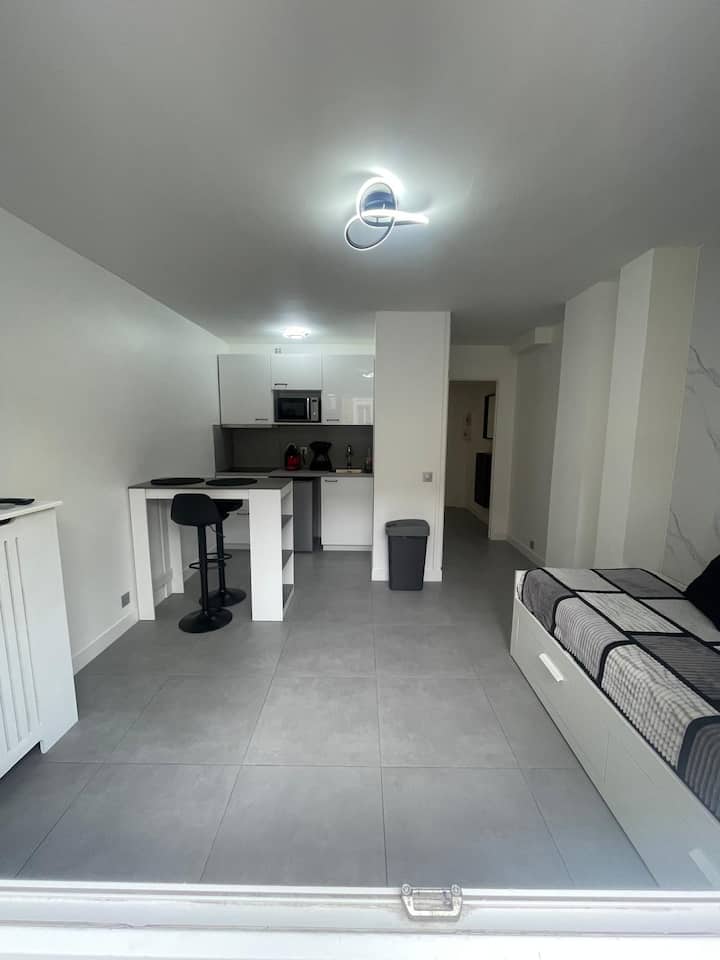 Appartement Proche De Paris - Rosny-sous-Bois