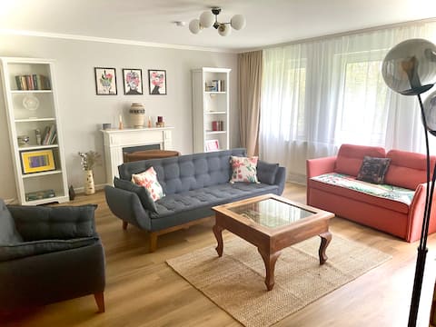 Apartment by the park, for bike lovers