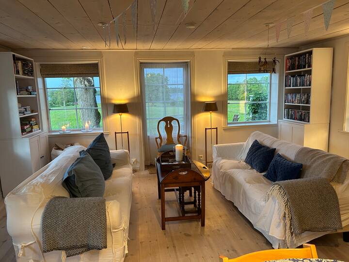 Småländskt Idylliskt Hus Vid Sjö - Alvesta