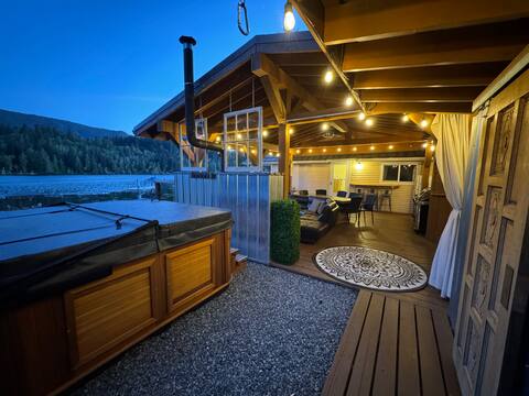 Lakes Edge Waterfront Resort