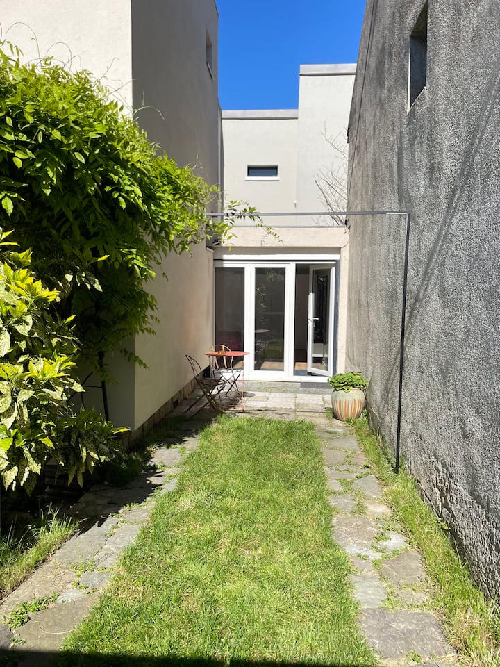 Chambre, Sdb Et Wc Privés - Clichy