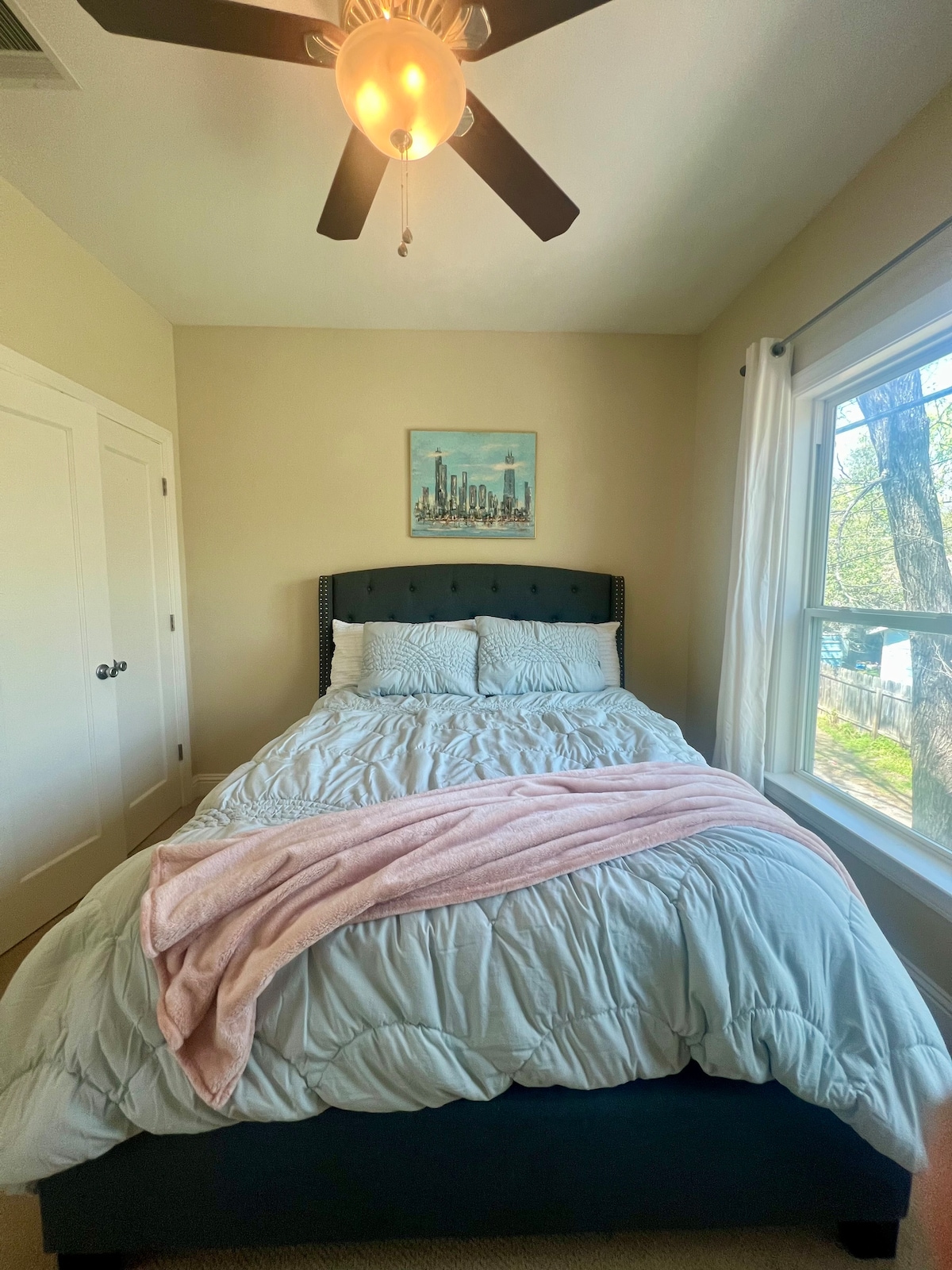 Comfortable Central Austin Apartment