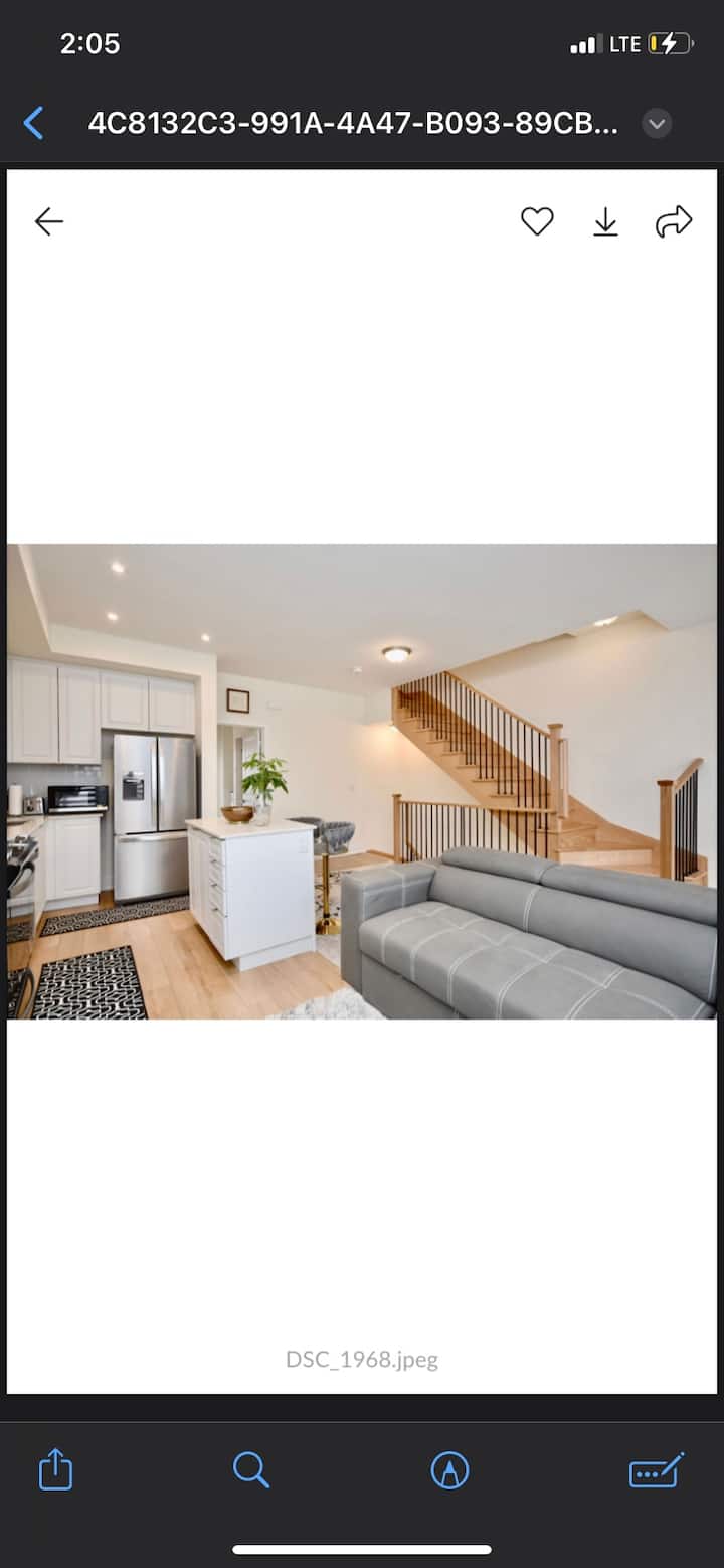 House Of Tranquility By The Lake - Orillia