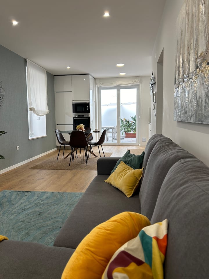 5 Star - 2 Bedroom Apartment With Terrace - Nazaré