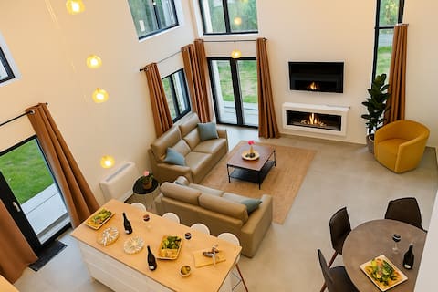Luxury 6-Suite Villa Near Paris •Cinema