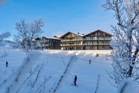 Kikut Alpine Lodge - Ski inn/Ski out