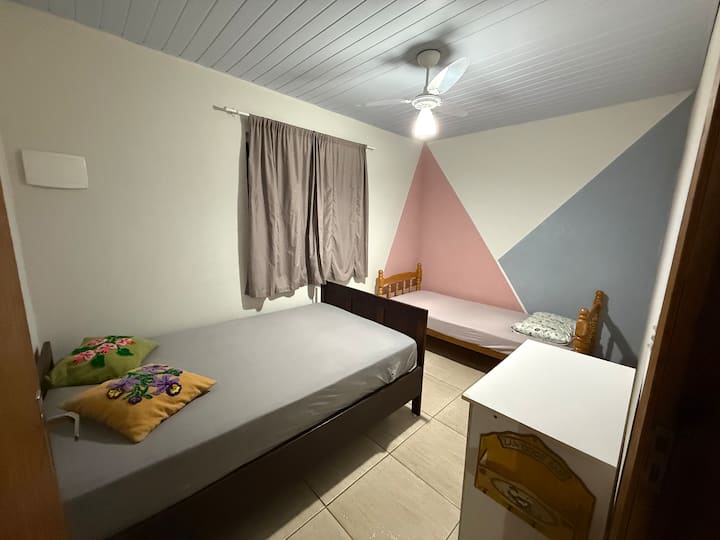 غرفة النوم 2