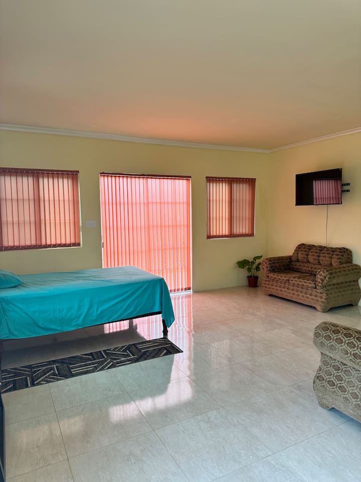 Ambienti i dhomës së gjumit