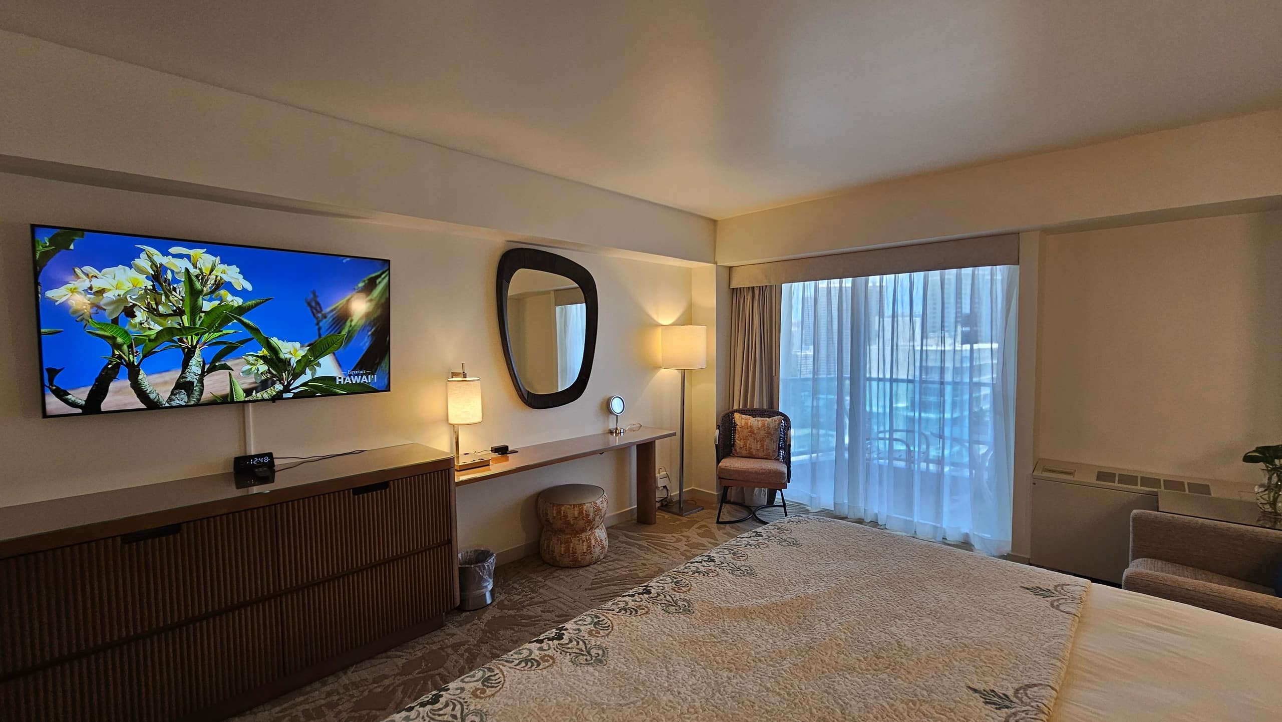 Condo in Honolulu · ★4.92 · Studio · 2 beds · 1 shared bath - Image 20