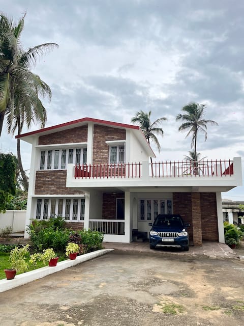 Evergreen Homestays,  4bhk sea view villa