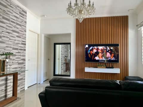 Casabrina Home