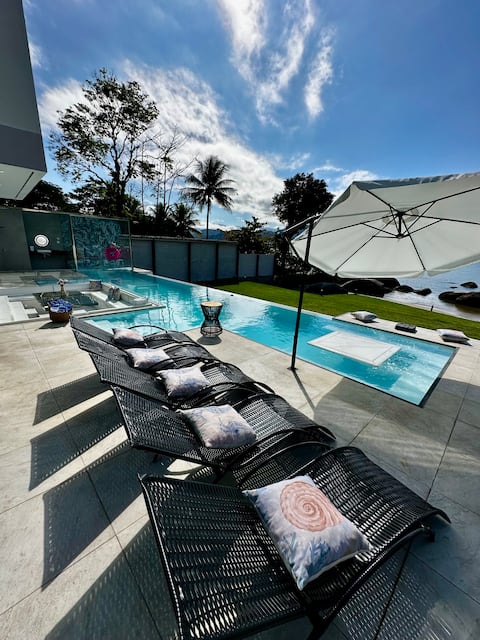 casa.mattosemartins - Mansion on the sand in Angra