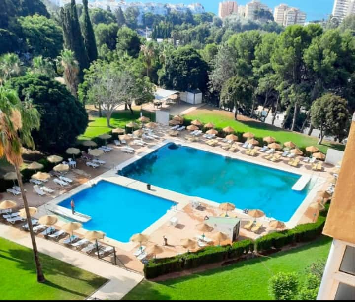 Hércules Nuevo Y Moderno Estudio - Benalmádena