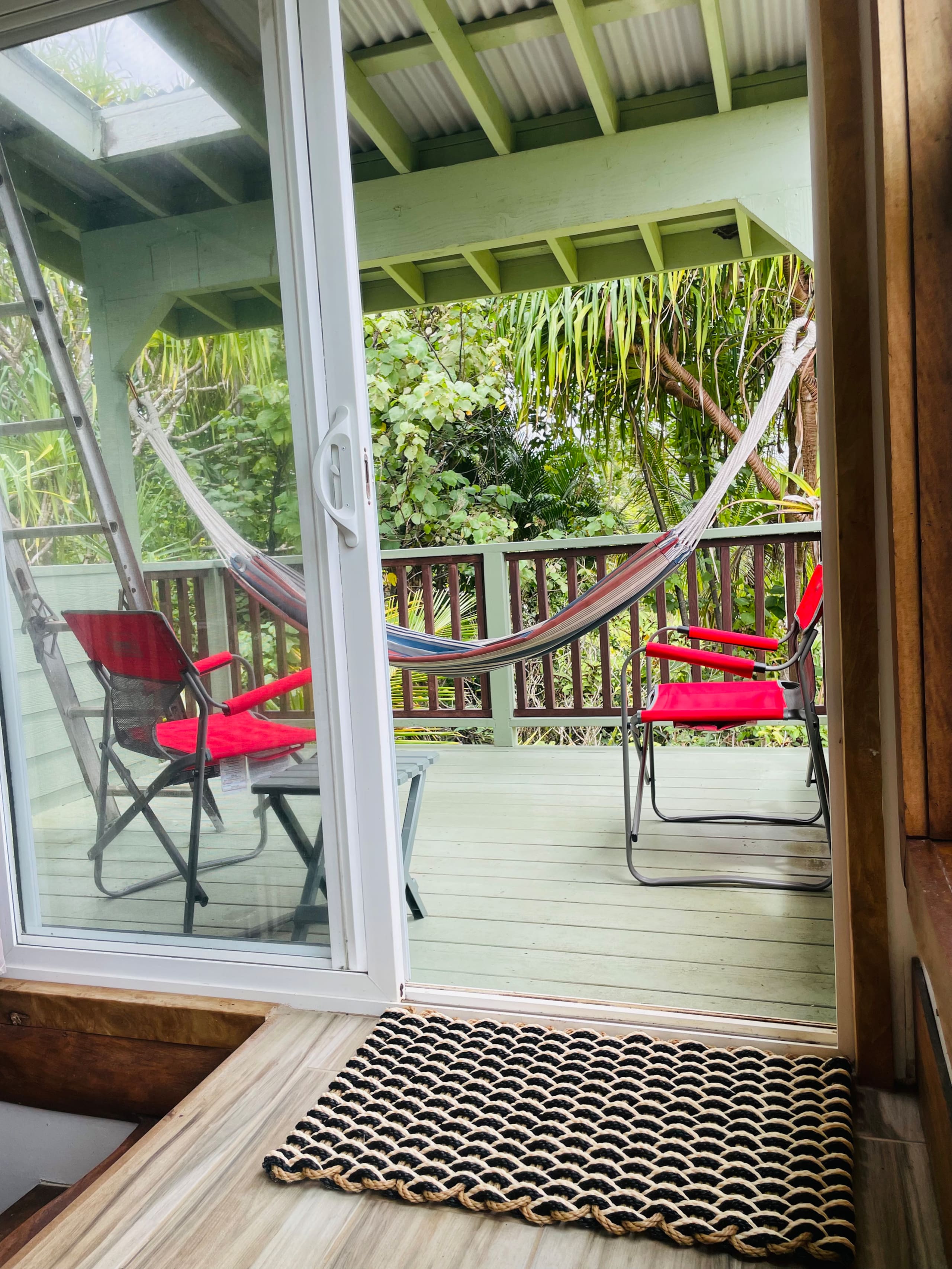 Home in Pahoa · ★4.95 · 1 bedroom · 2 beds · 1 private bath - Image 44
