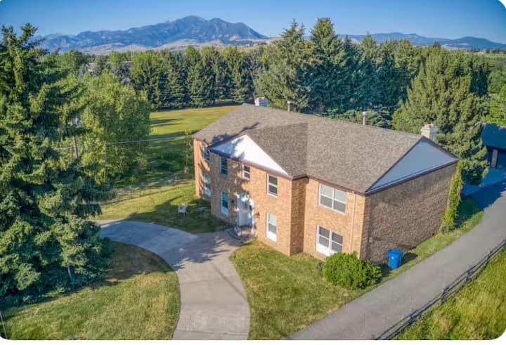 Cute 2 Br/1 Ba Stay | W/d, Dogs Ok, Parking Spot - 博茲曼市