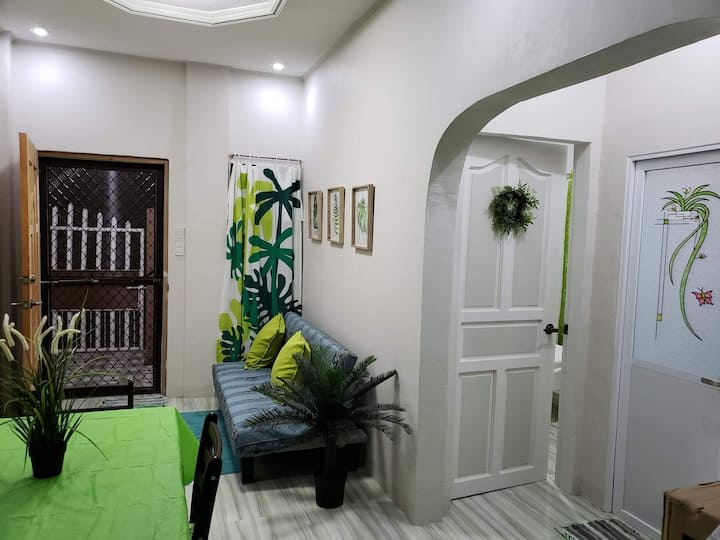 B- Camille's Homestayduplex - Alaminos de Pangasinán