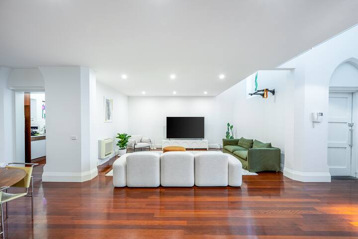 A church in middle park gallery image 3