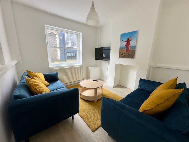 Buttercup - 3 Double Bedrooms - Beach 3 Mins - Hastings