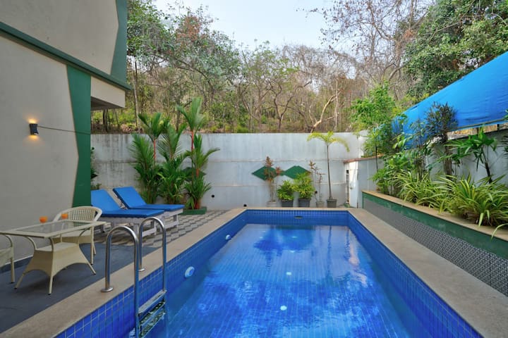 4 room villa with pvt pool