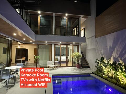 Garden Pool Villa in Makati Netflix Karaoke