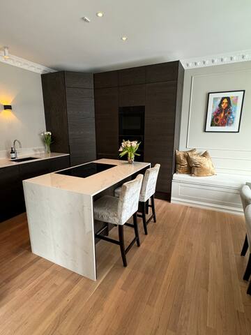 Newly renovated and central apartment gallery image 2