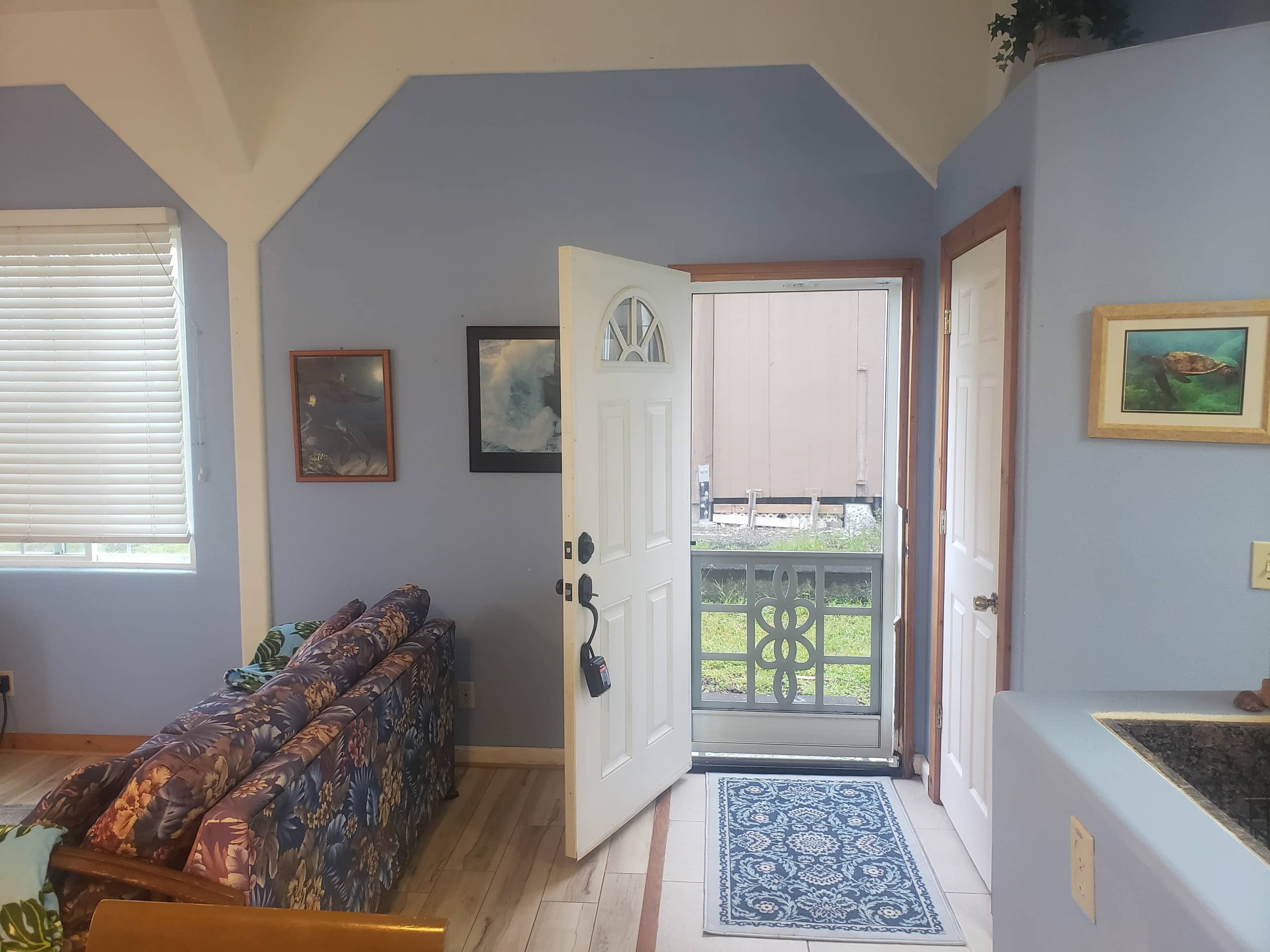 Home in Pahoa · ★4.9 · 1 bedroom · 2 beds · 1 private bath - Image 5