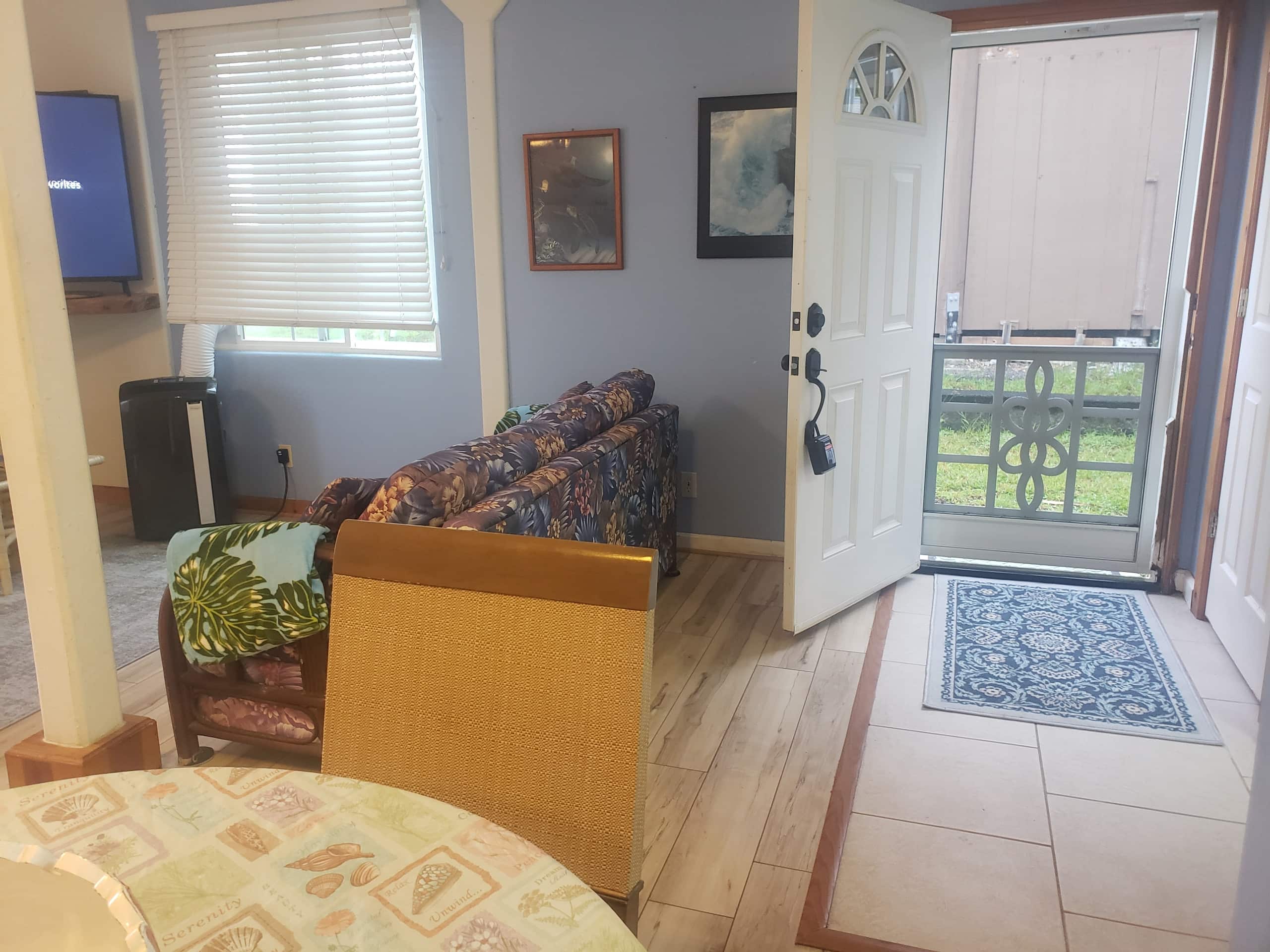 Home in Pahoa · ★4.9 · 1 bedroom · 2 beds · 1 private bath - Image 1