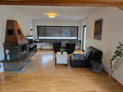 4-room apartment with balcony + courtyard