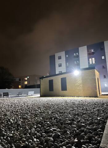 2 bed Apartment in Manchester City Center gallery image 3