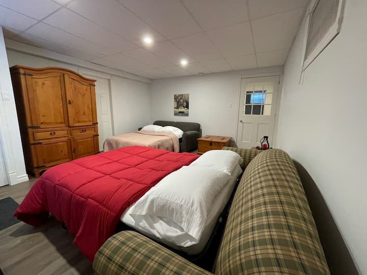 Bedroom 5