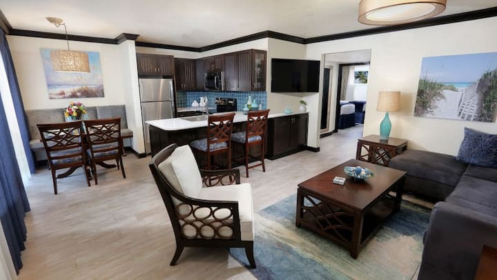 2 Br Suite Home Away From Home By Cocoa Beach - Cocoa Beach, FL